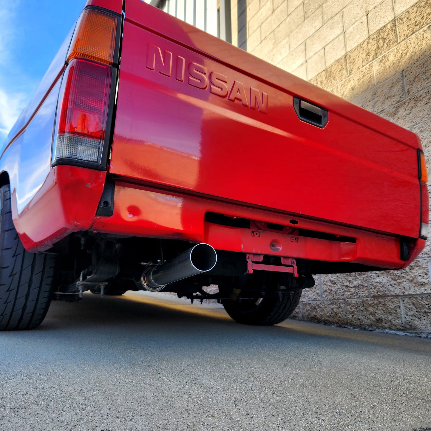 Retro95 3" Exhaust for Nissan D21 Hardbody