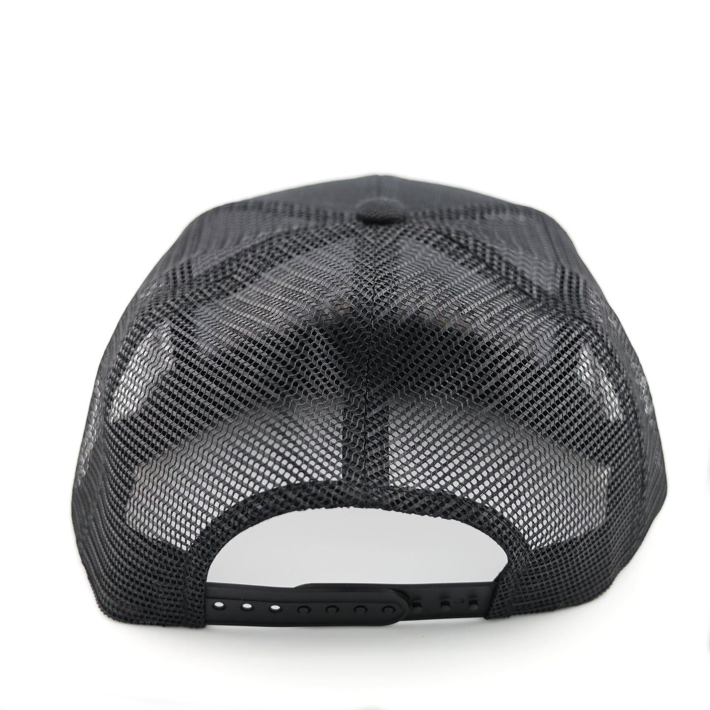 Retro95 Snapback Hat, Mesh-back